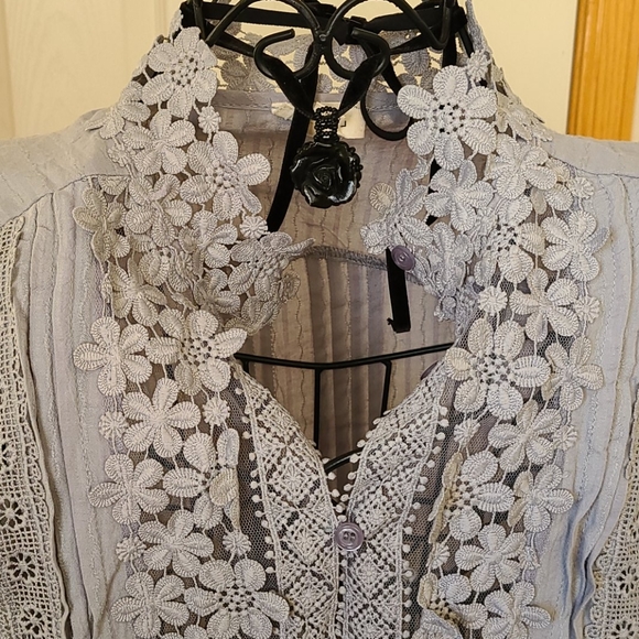NEW Bohemian inspired laced blouse- NWT - Picture 3 of 9